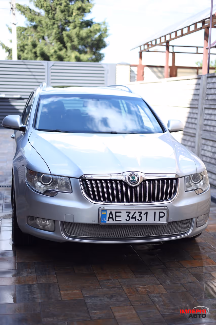 Skoda Superb - фото 6