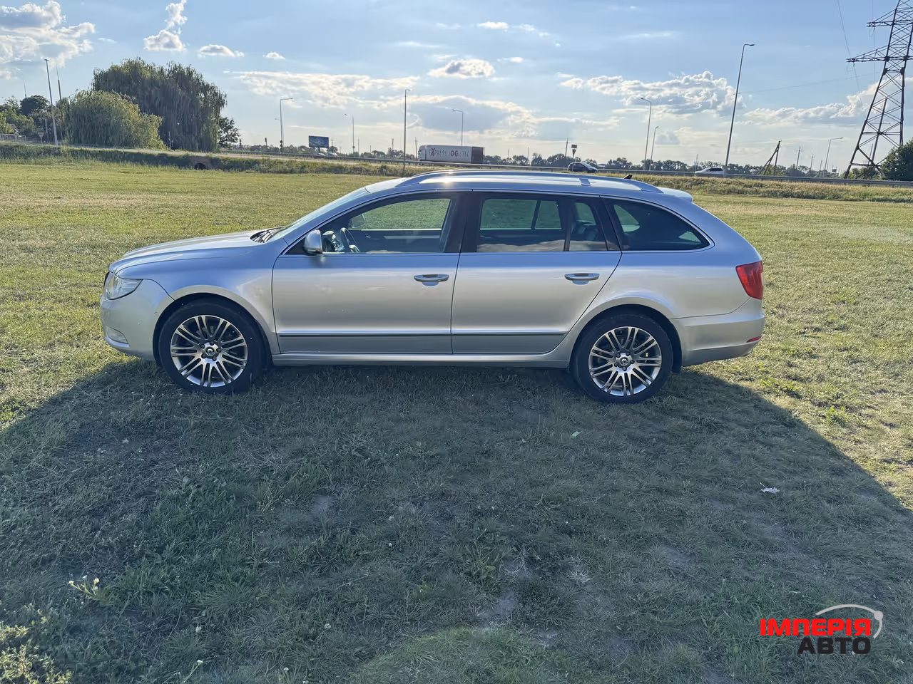 Skoda Superb - фото 52