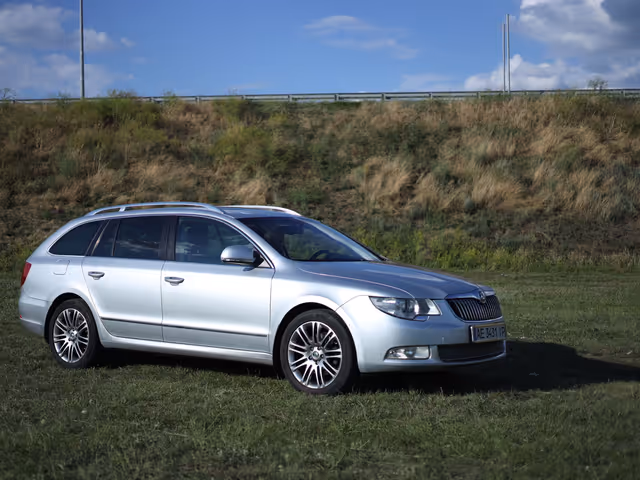 Skoda Superb - зображення 1