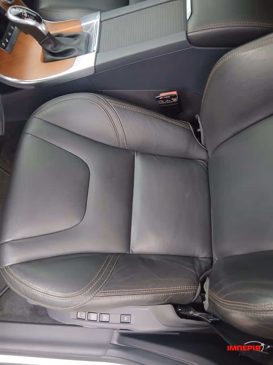 Volvo V60 Cross Country - фото 30