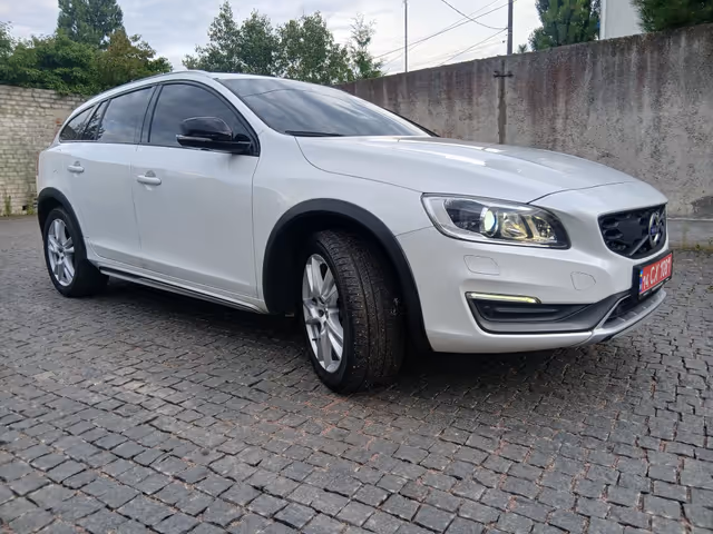 Volvo V60 Cross Country - зображення 4