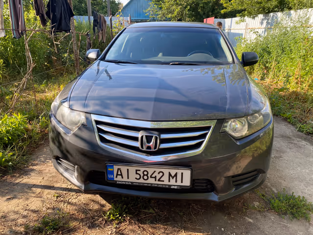 Honda Accord - зображення 1