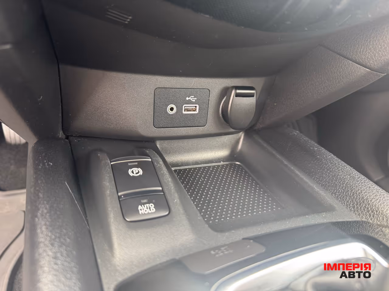 Nissan Rogue Sport - фото 16