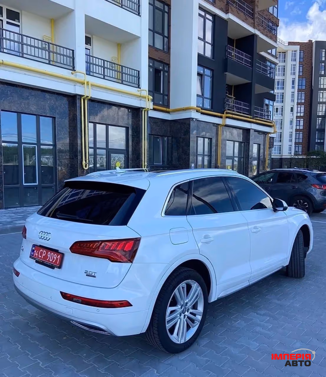 Audi Q5 - фото 3
