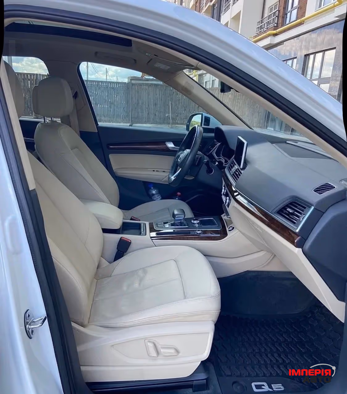 Audi Q5 - фото 10