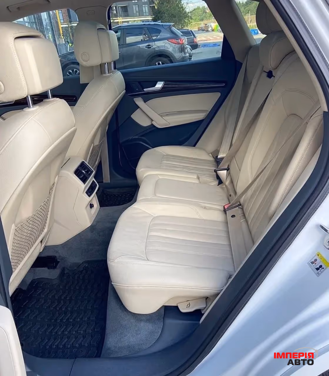 Audi Q5 - фото 8