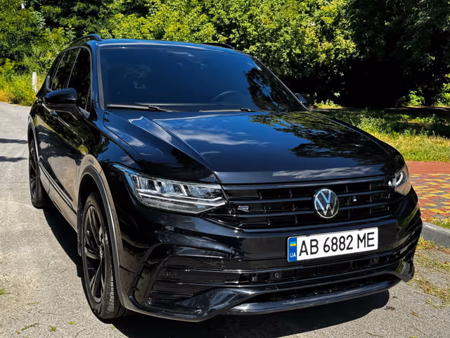 Volkswagen Tiguan R - зображення 1