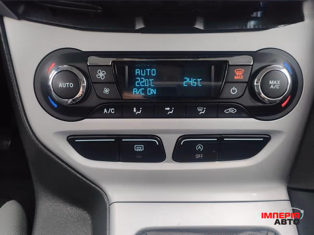 Ford Focus - фото 26