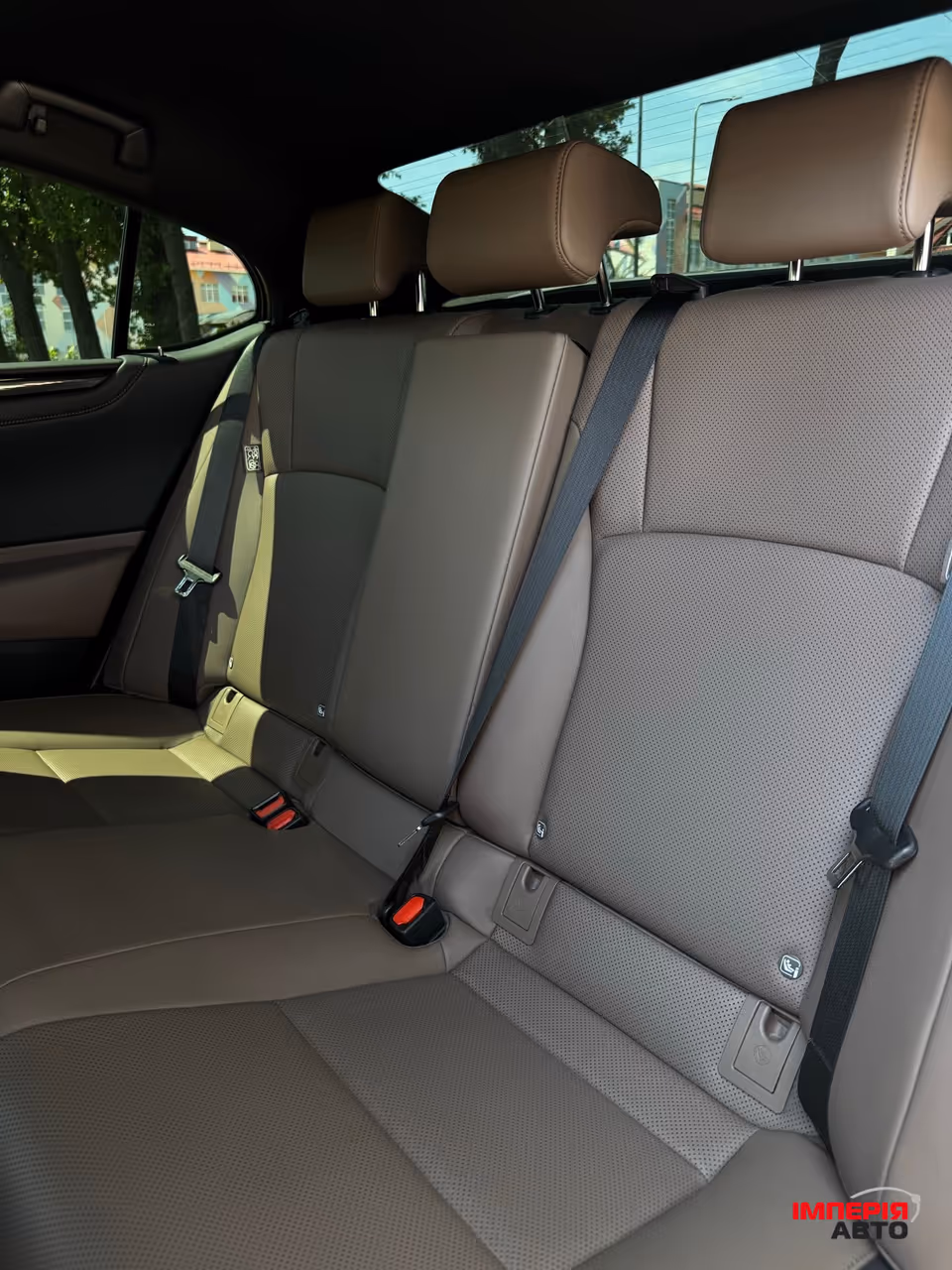 Lexus ES - фото 29