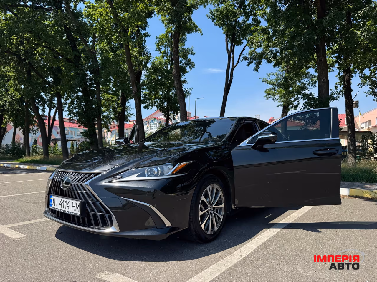 Lexus ES - фото 10