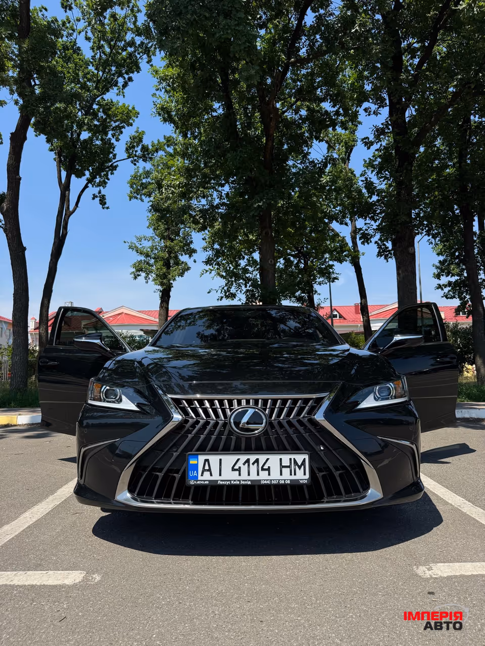 Lexus ES - фото 17