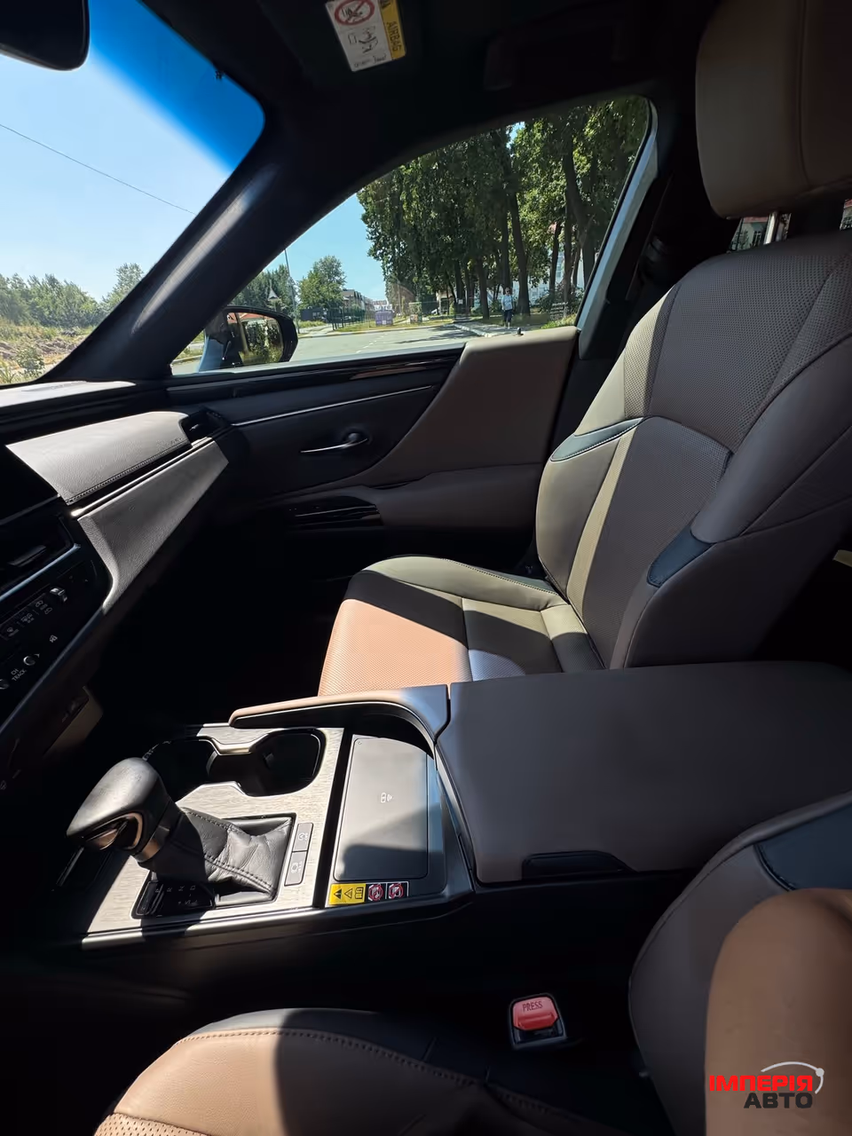 Lexus ES - фото 42