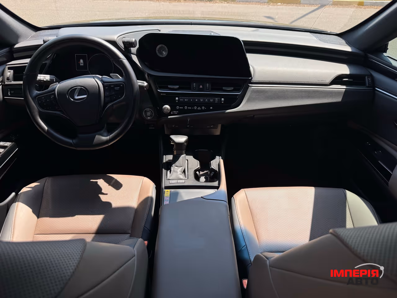 Lexus ES - фото 26