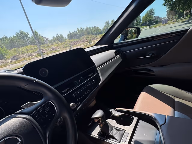 Lexus ES - зображення 4