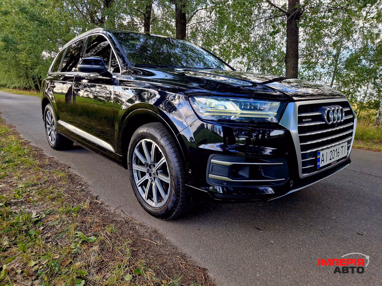 Audi Q7 - фото 34