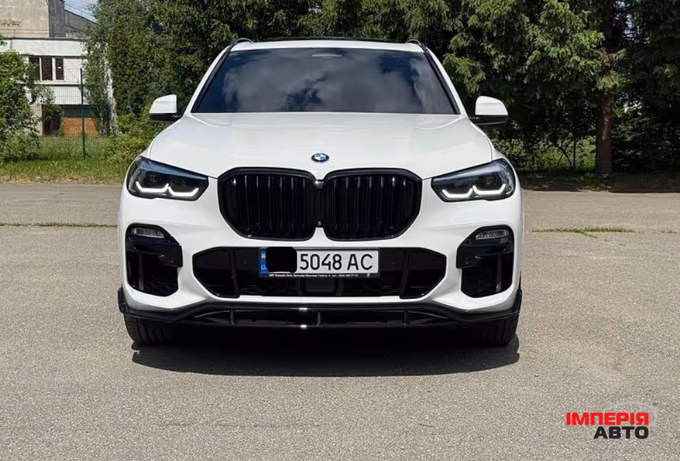 BMW X5 - фото 1
