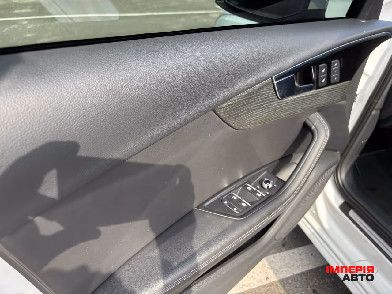 Audi A4 - фото 9