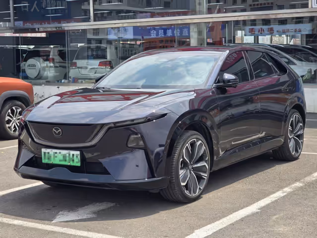 Mazda EZ-60 - зображення 1