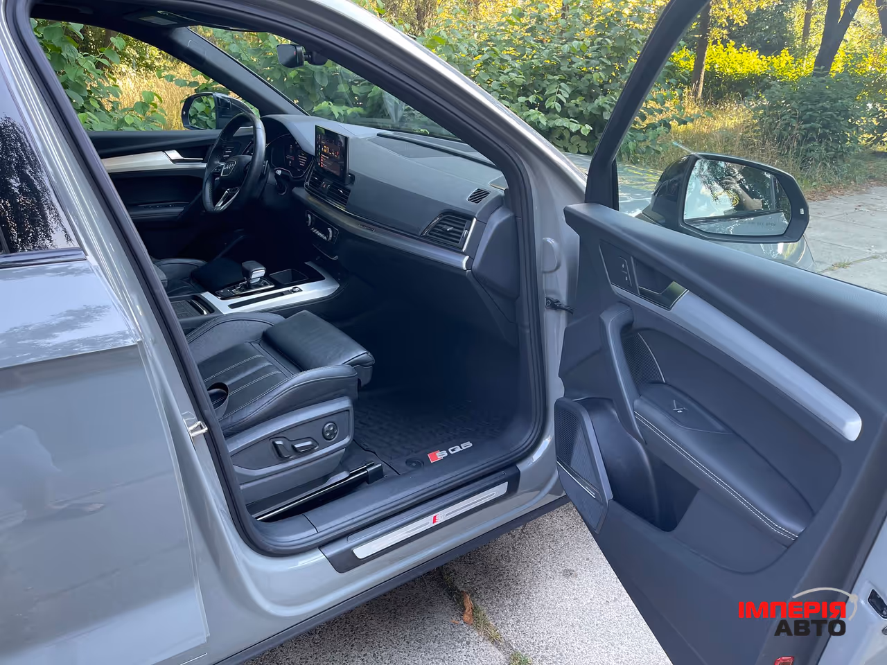 Audi SQ5 - фото 12