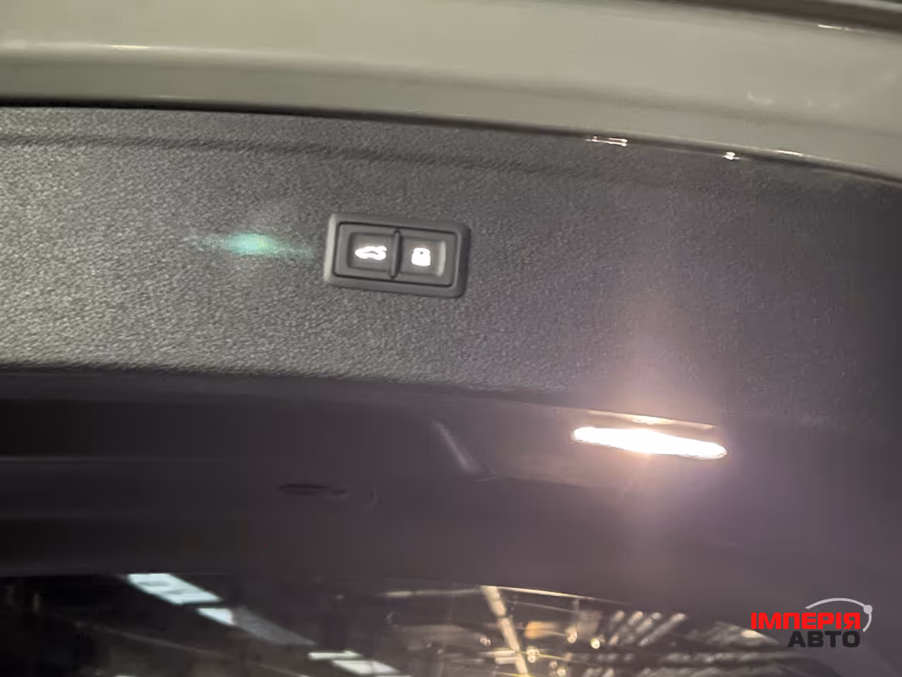 Audi SQ5 - фото 38
