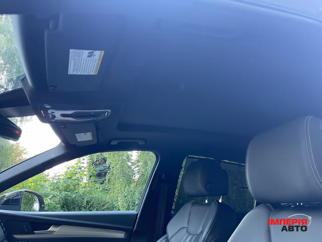 Audi SQ5 - фото 18