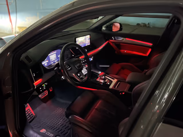 Audi SQ5 - зображення 5