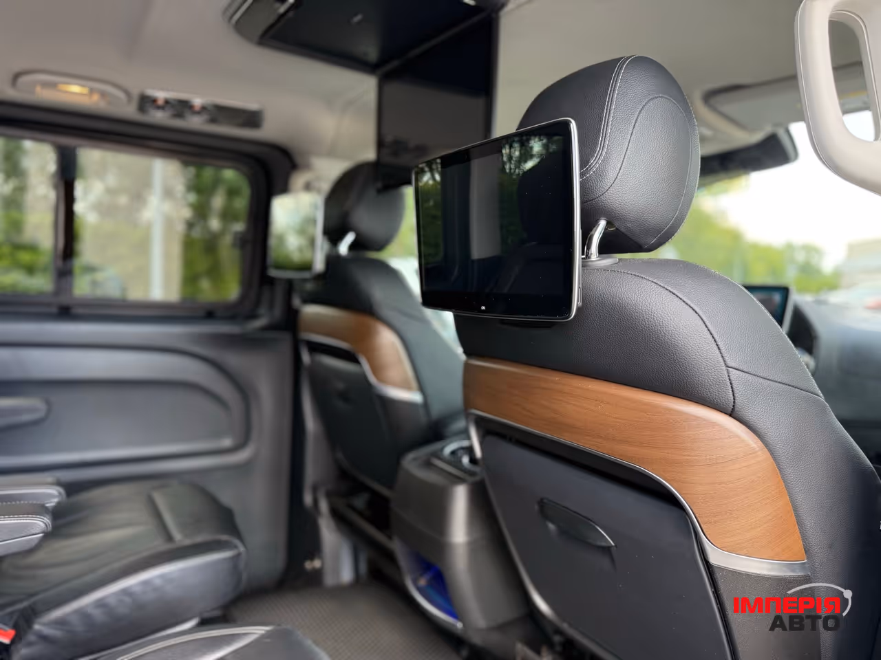 Mercedes-Benz V-Класс - фото 15