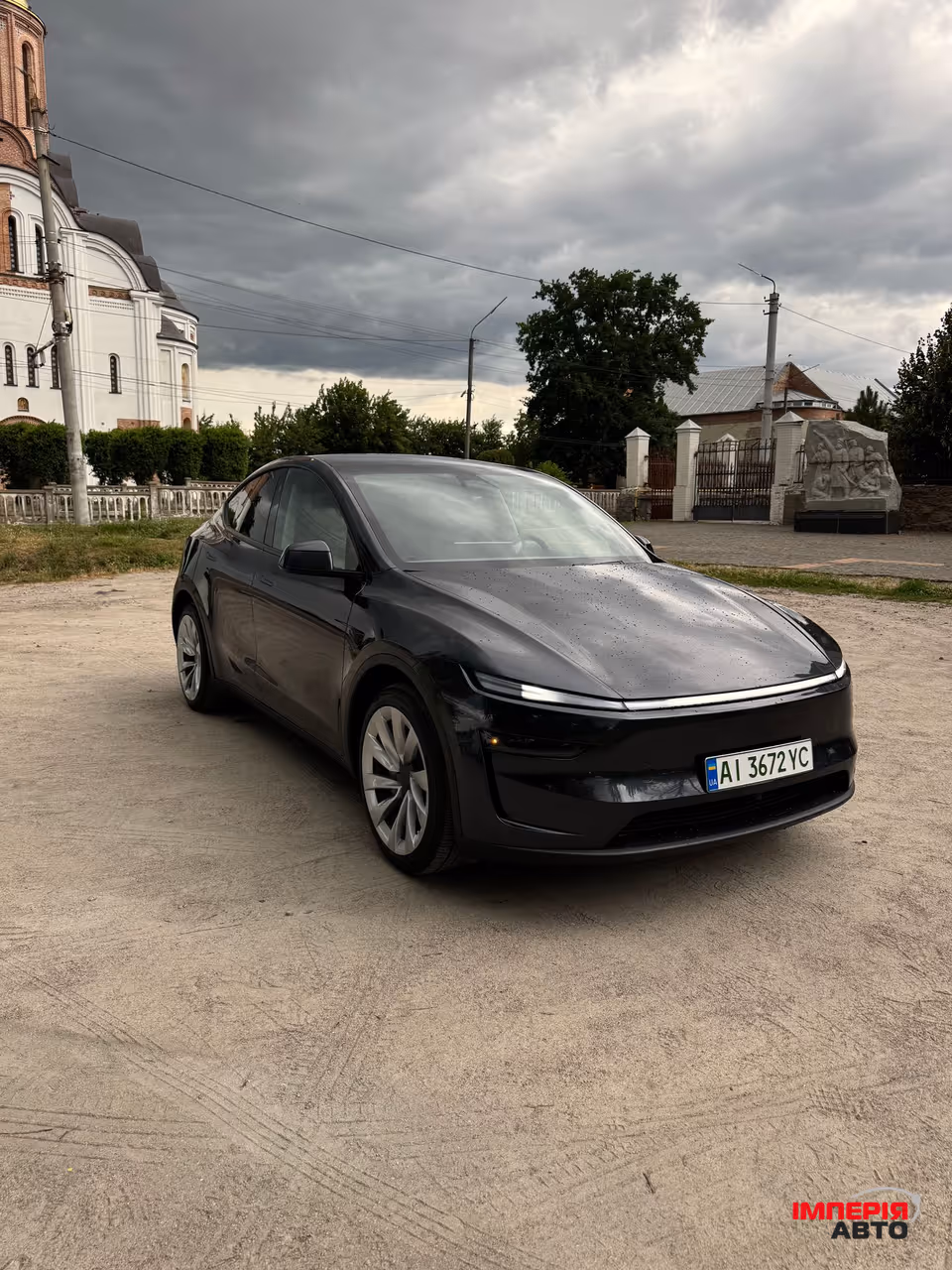Tesla Model Y - фото 3