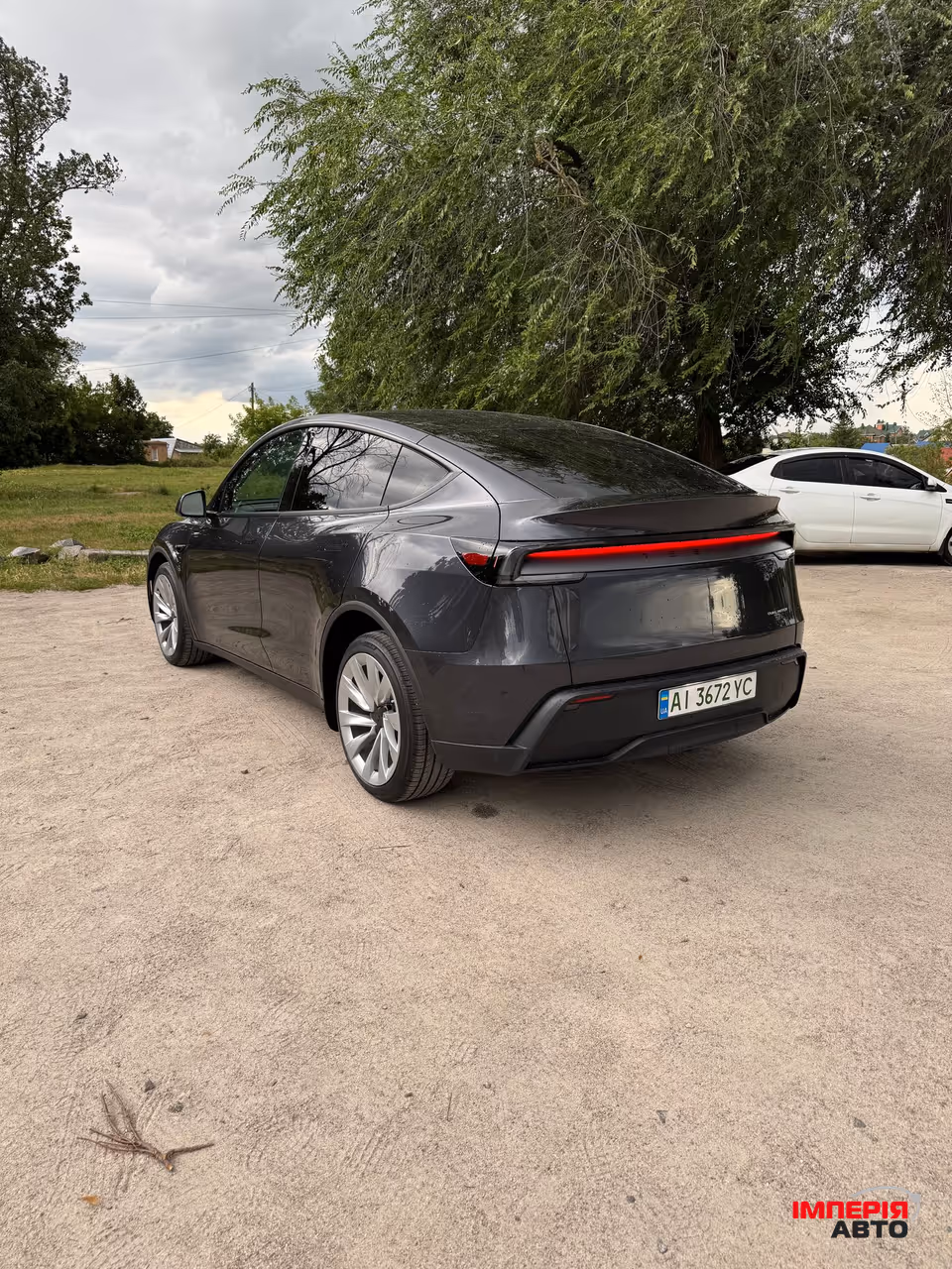 Tesla Model Y - фото 7