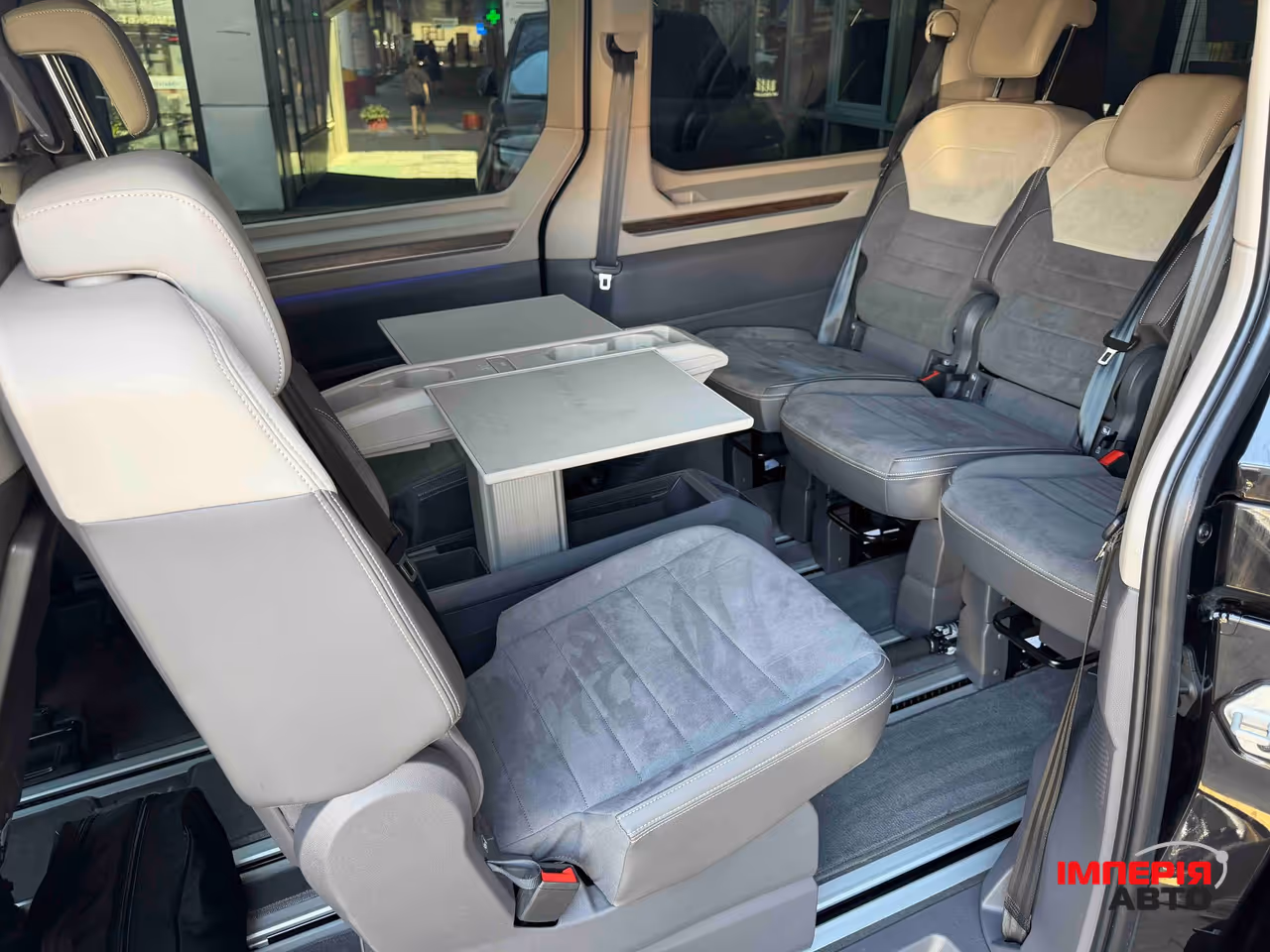 Volkswagen Multivan - фото 62