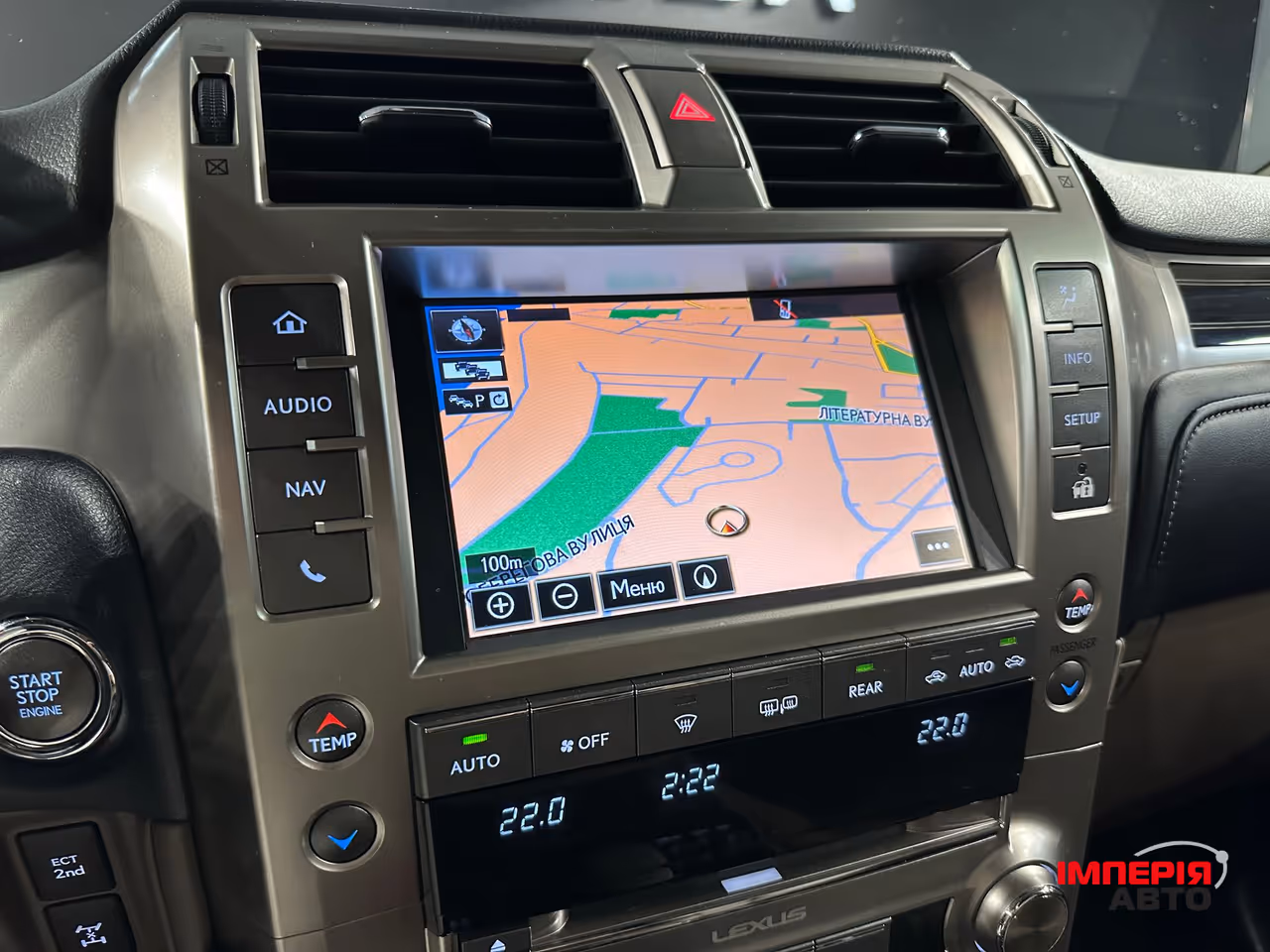 Lexus GX - фото 24