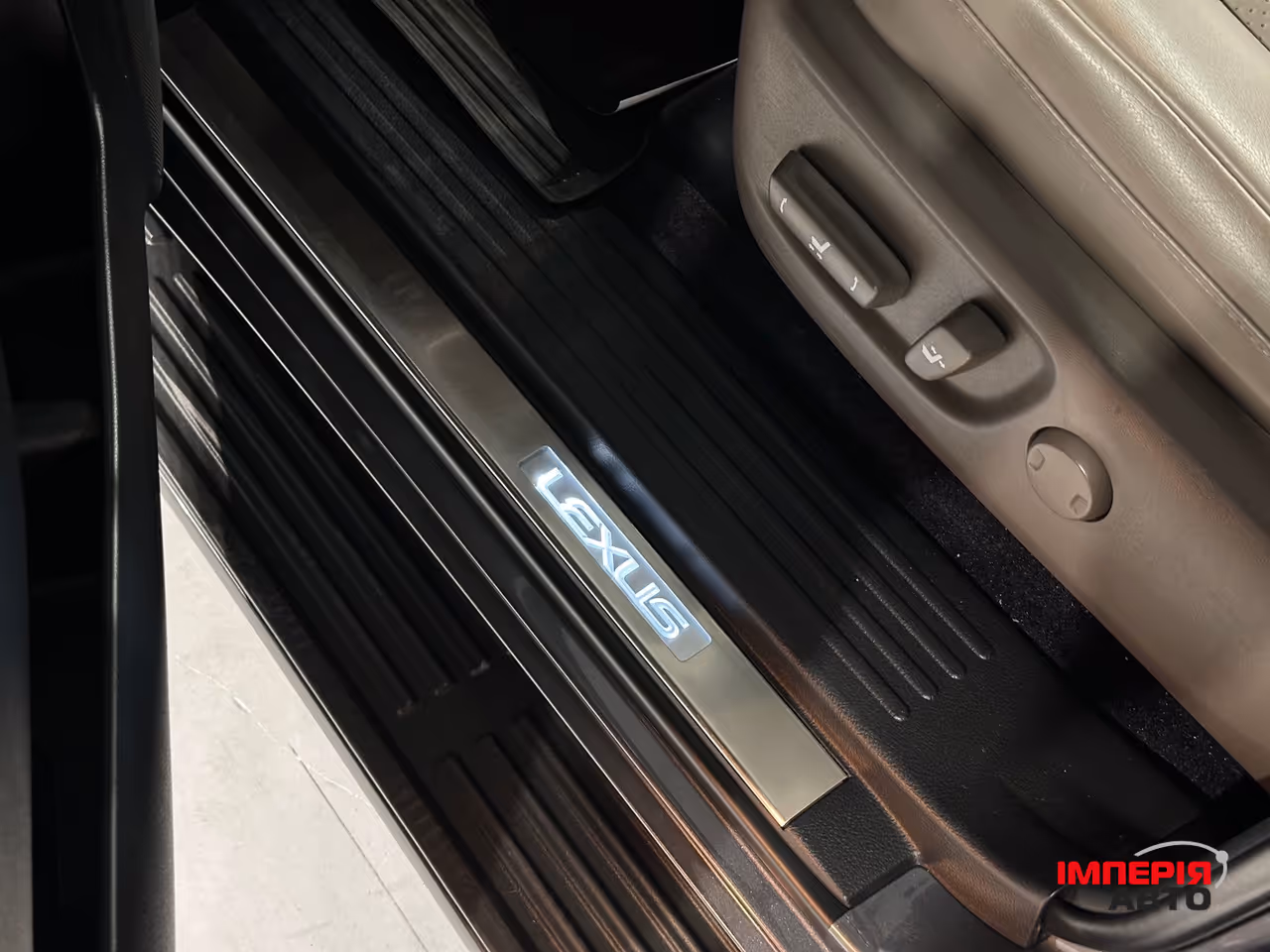 Lexus GX - фото 20