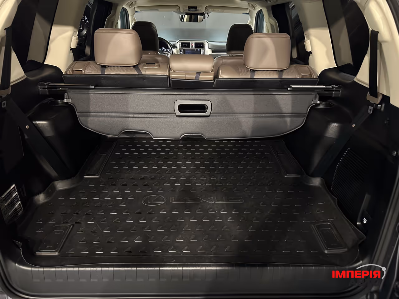 Lexus GX - фото 9