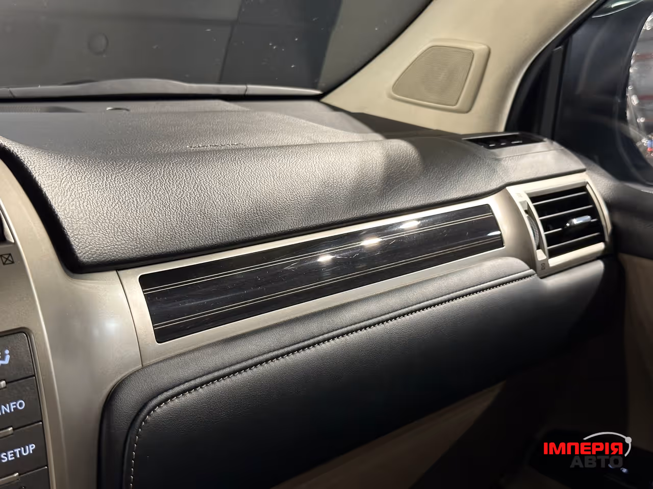 Lexus GX - фото 28