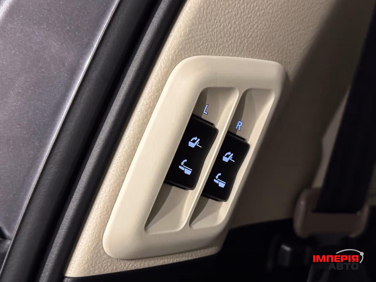 Lexus GX - фото 10