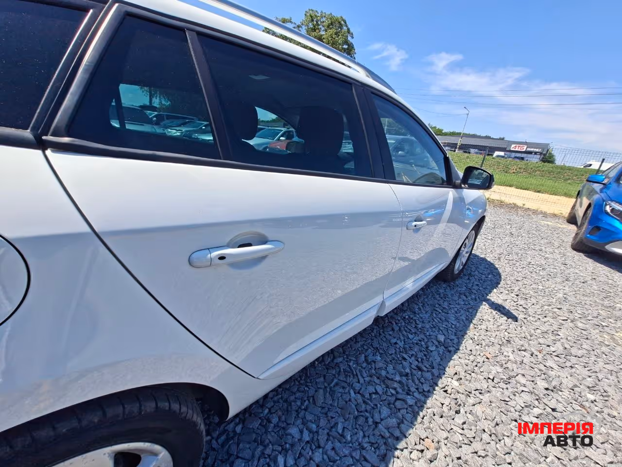 Renault Megane - фото 9