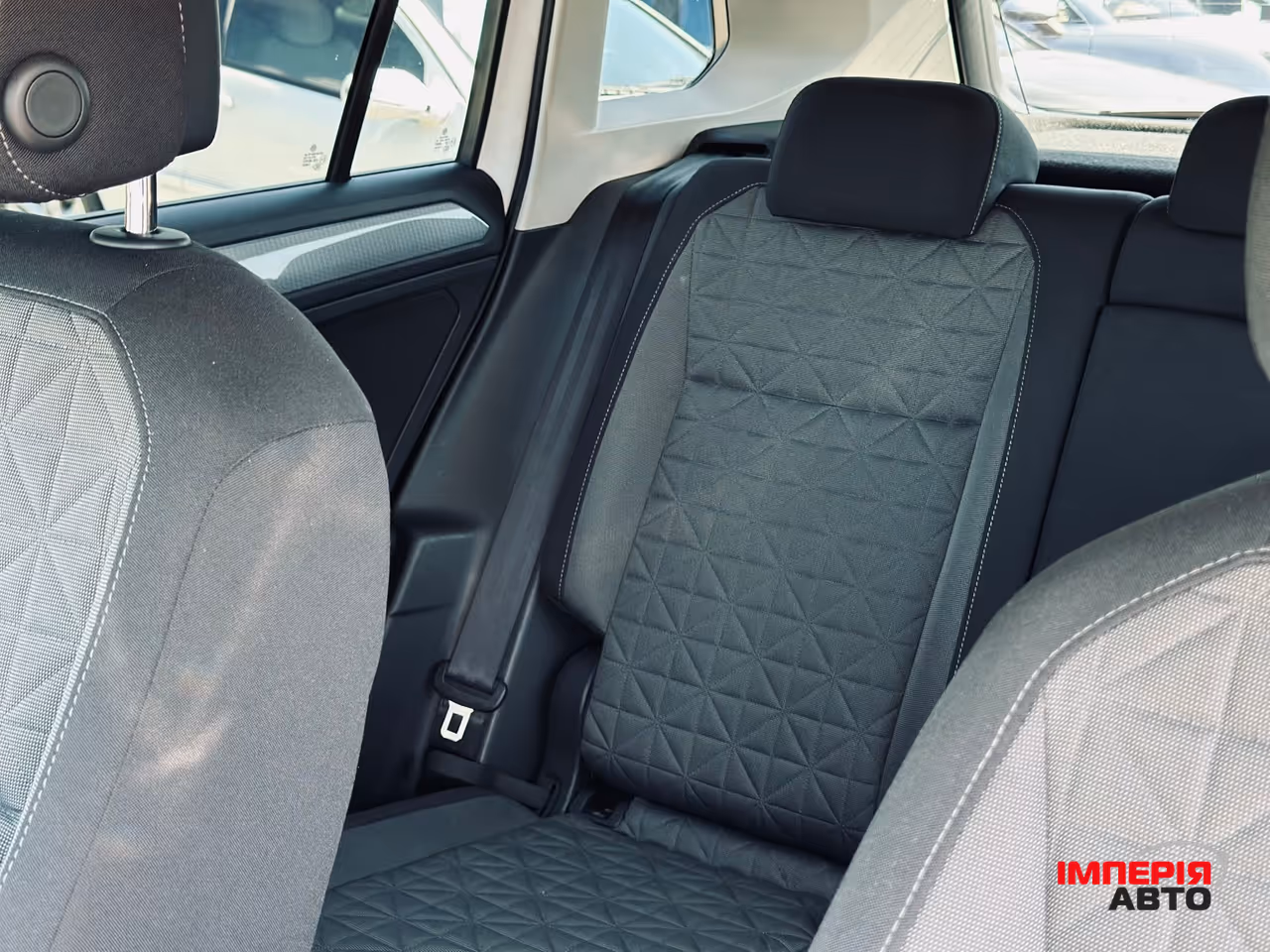 Volkswagen Tiguan - фото 26