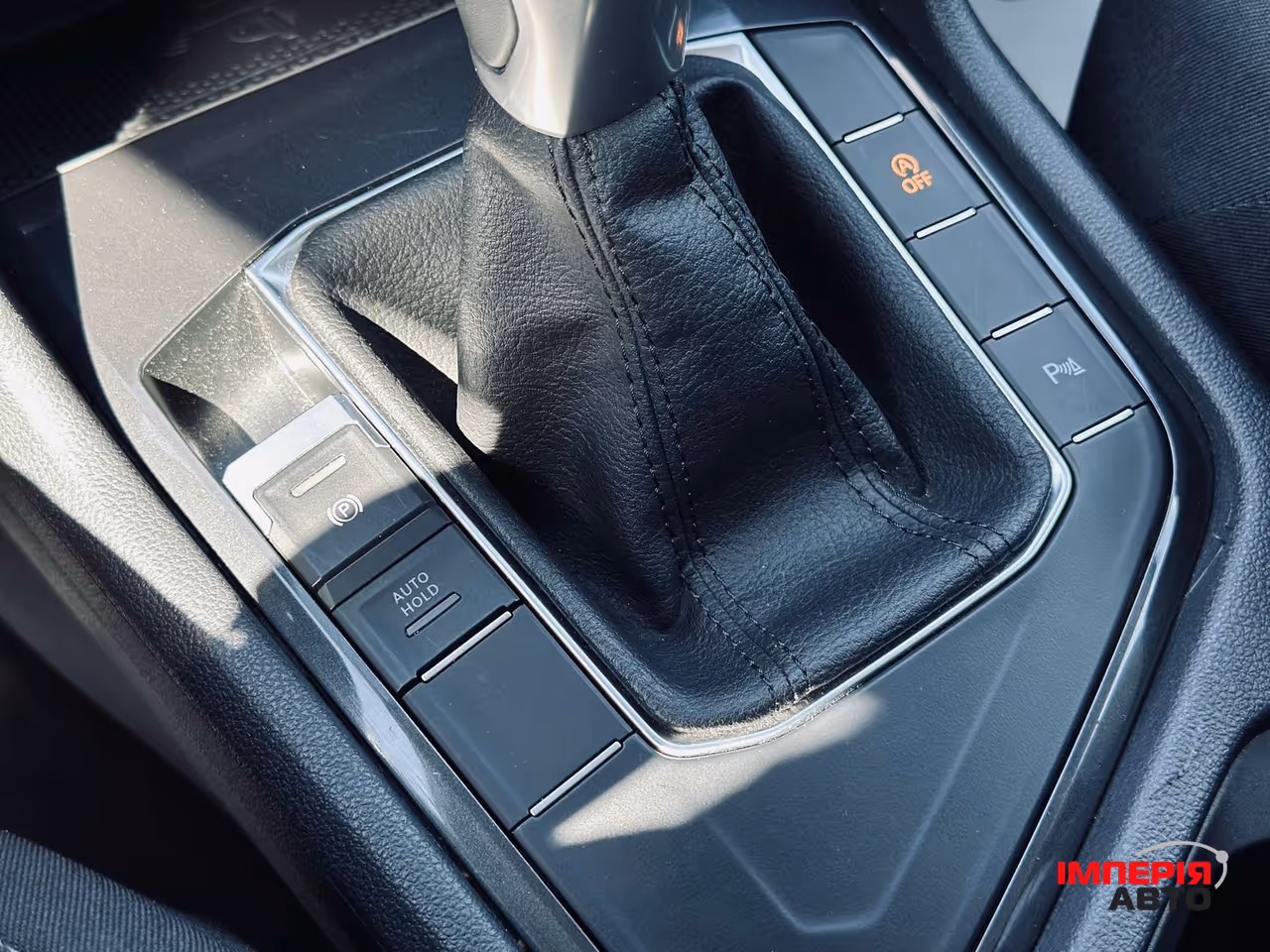 Volkswagen Tiguan - фото 54