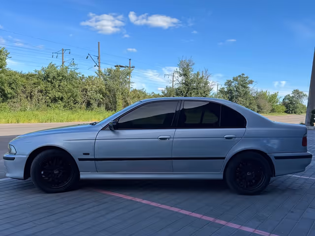 BMW 5 серії - зображення 4