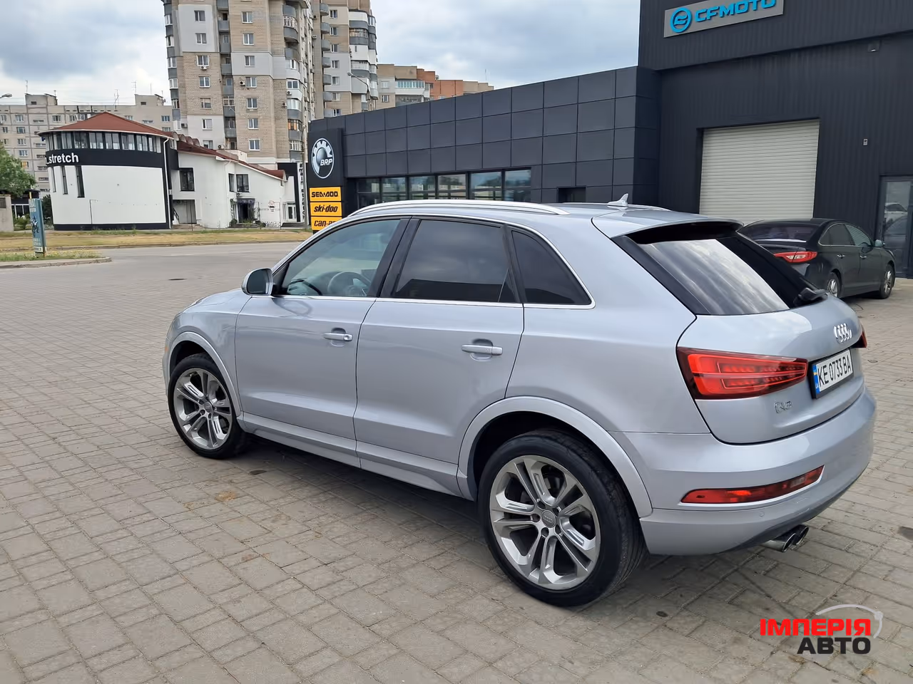 Audi Q3 - фото 6