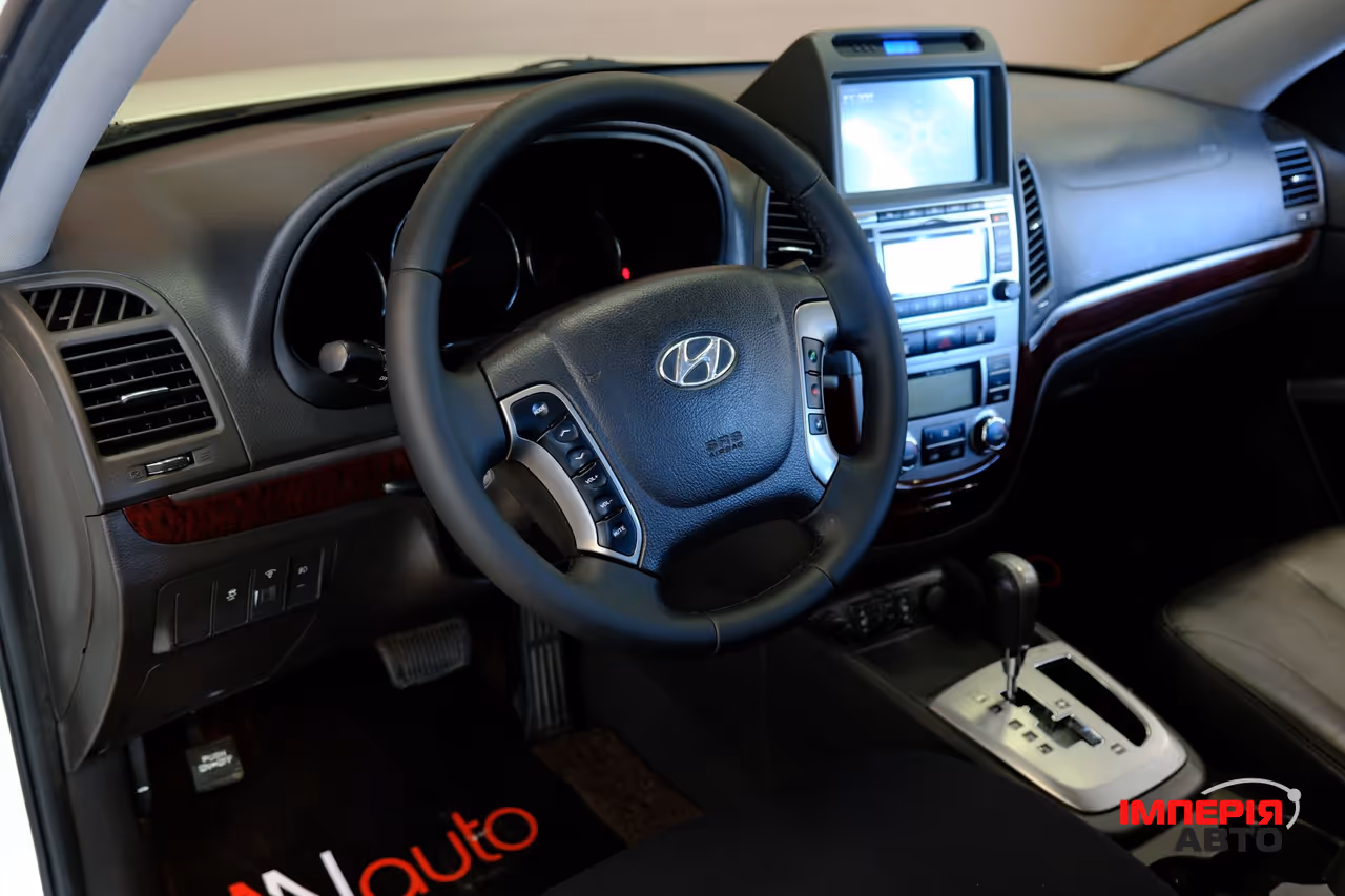 Hyundai Santa Fe - фото 7