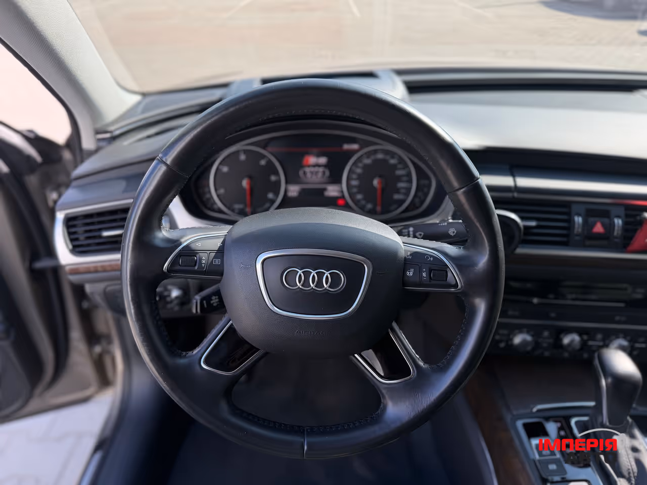 Audi A6 - фото 10