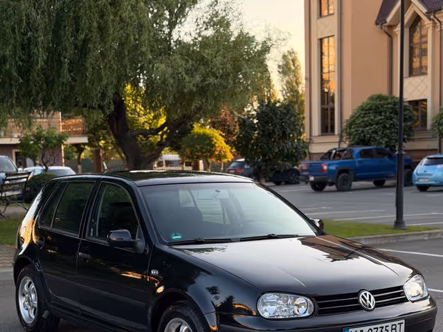 Volkswagen Golf - зображення 3
