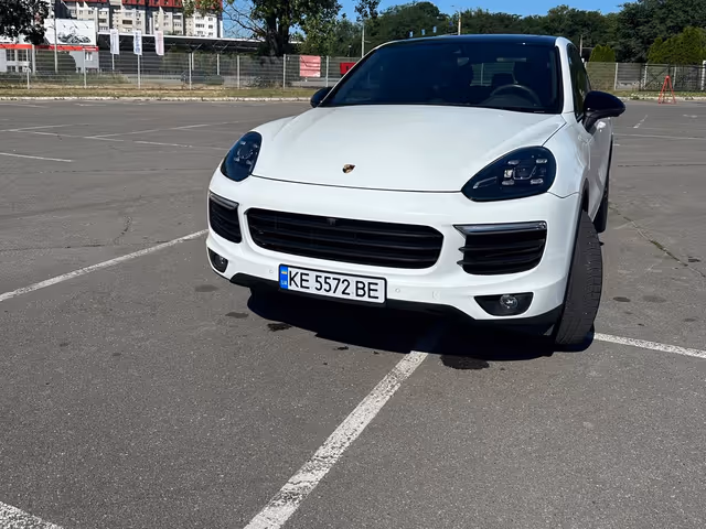 Porsche Cayenne - зображення 3