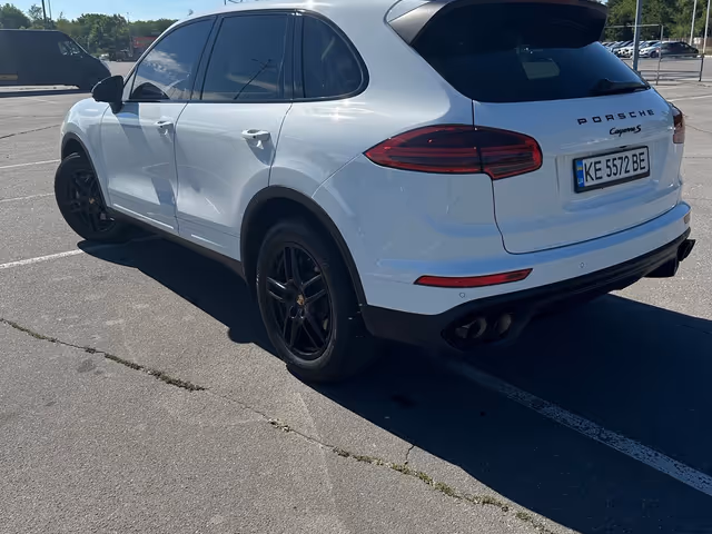 Porsche Cayenne - зображення 1