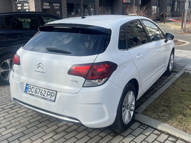 Citroen C4 - фото 2