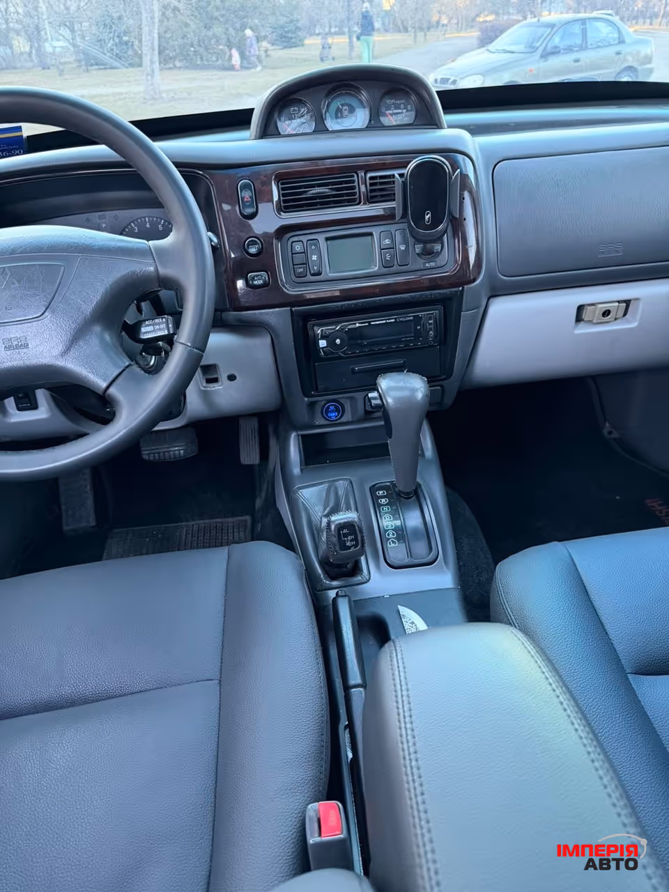 Mitsubishi Pajero Sport - фото 8