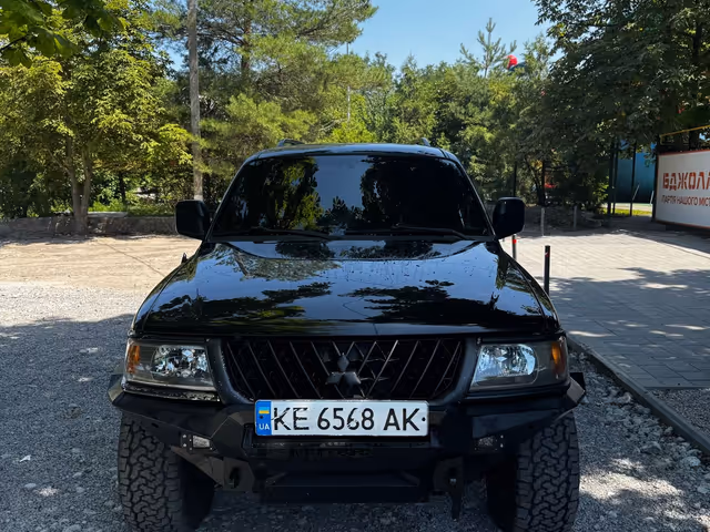 Mitsubishi Pajero Sport - зображення 2