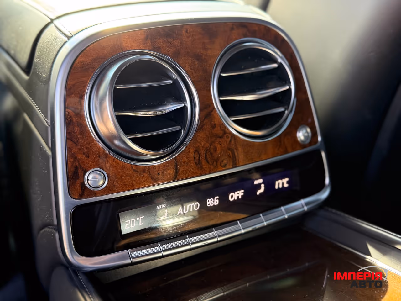 Mercedes-Benz S-Класс - фото 21