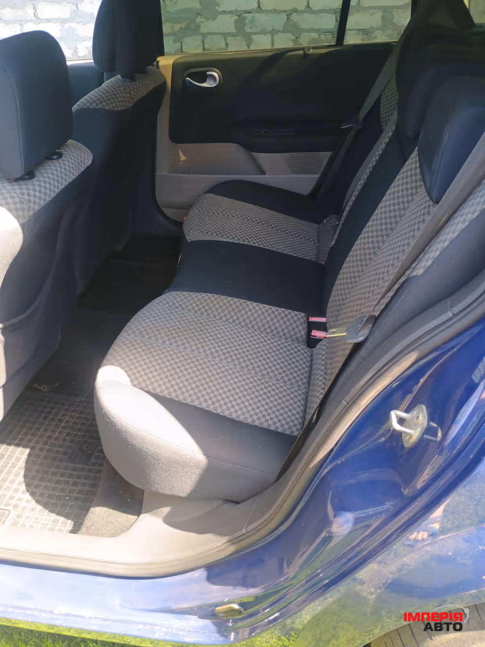 Renault Megane - фото 11